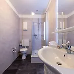Boardinghouse Burgpark Hotel Hürth
