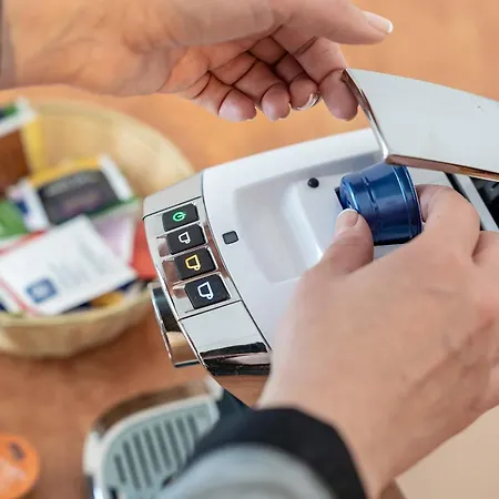 Boardinghouse Burgpark מלון