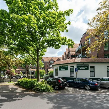 Boardinghouse Burgpark הירט