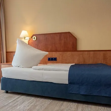 Boardinghouse Burgpark 胡尔特