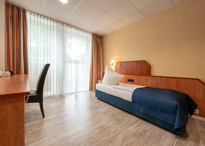 Boardinghouse Burgpark 호텔 2*